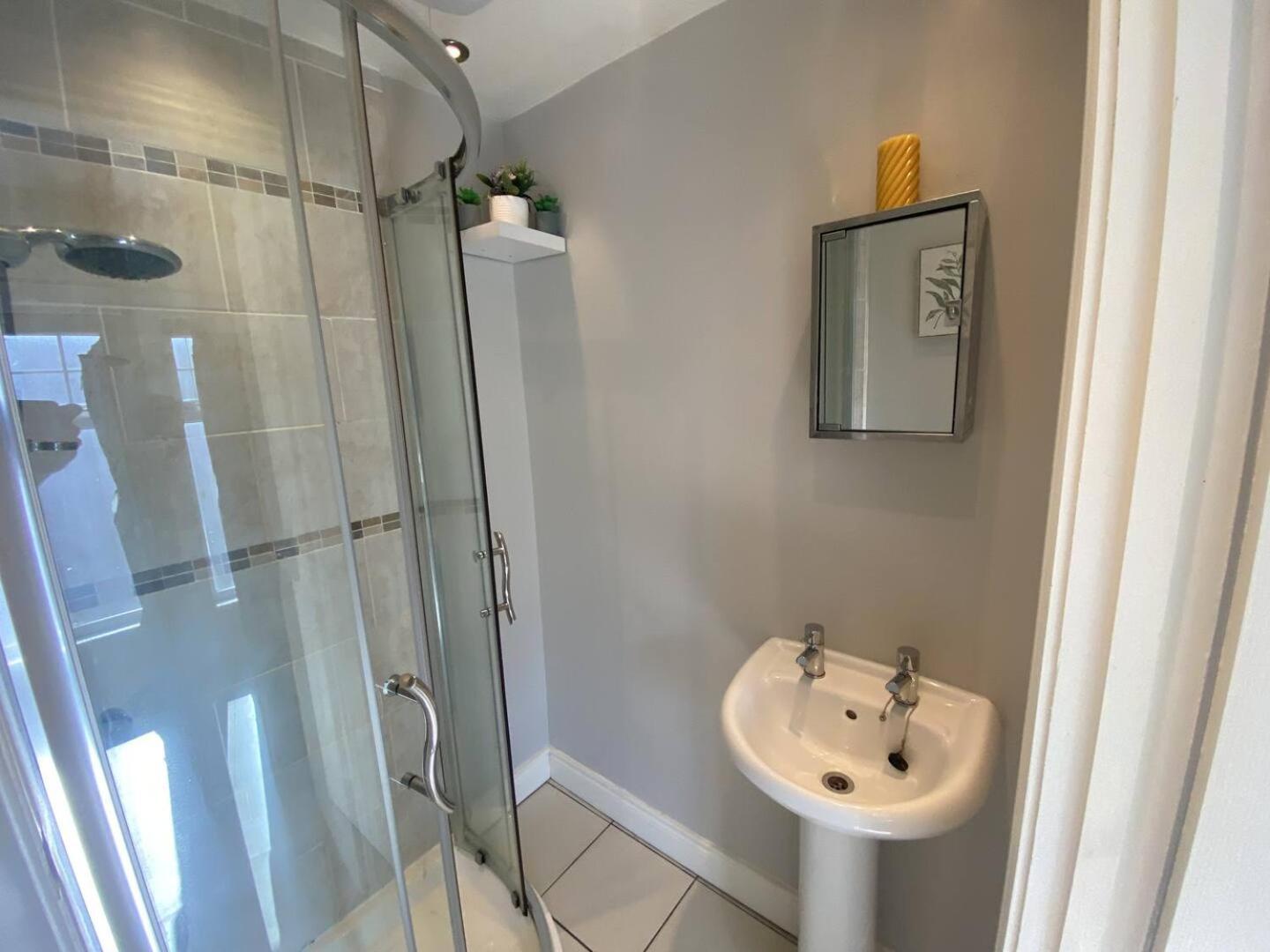 ベルファスト 2Br Cozy Duplexヴィラ エクステリア 写真
