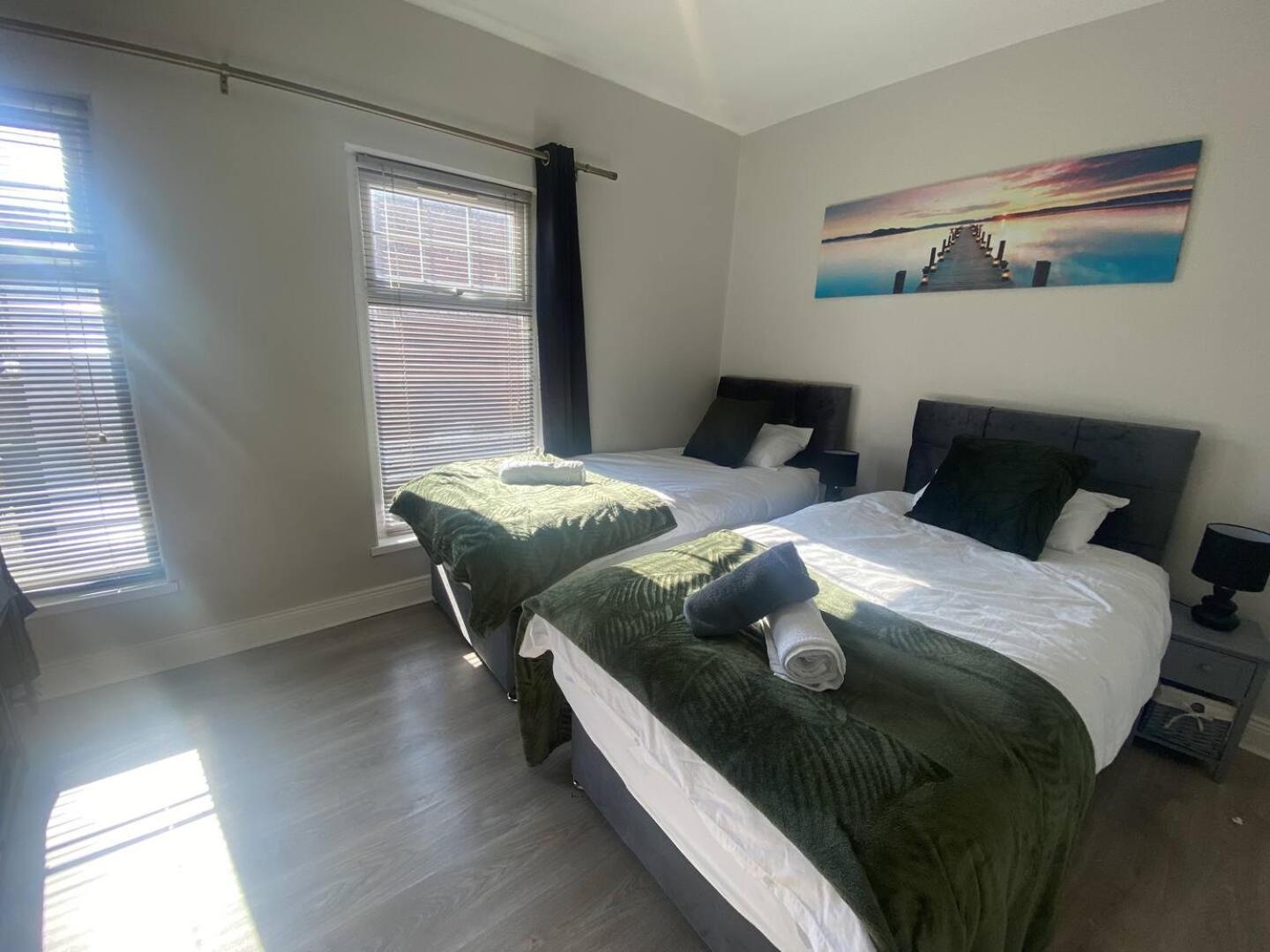 ベルファスト 2Br Cozy Duplexヴィラ エクステリア 写真